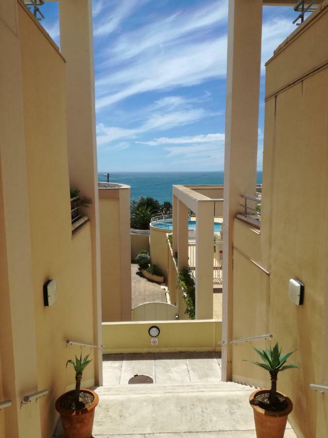 483 Chemin De Saint-Clair Apartment Sete Exterior photo